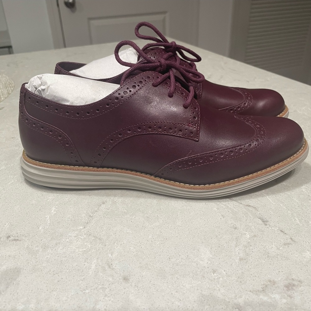 Cole Haan Women’s Lunargrand Shoe in Oxblood, Never Worn.